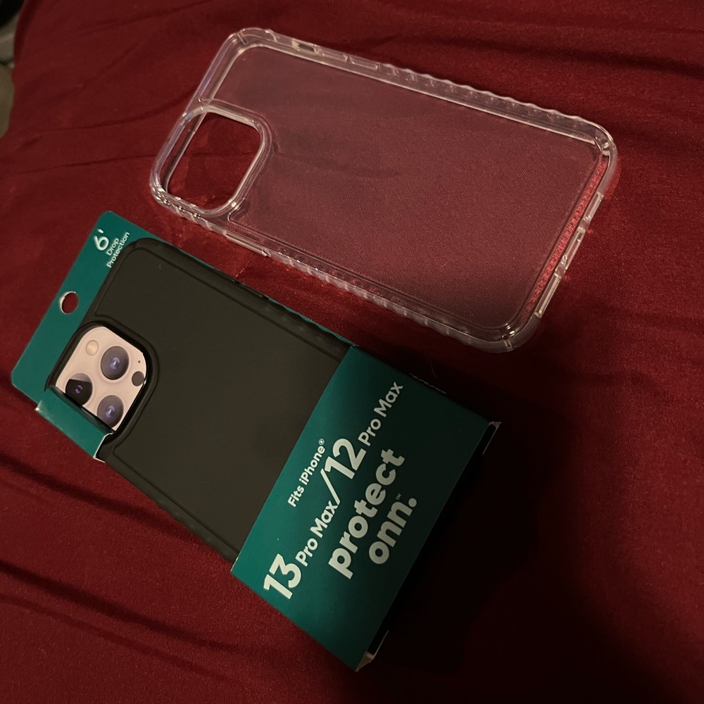 ONN Clear and Black Phone Case for iPhone 13 Pro Max/12 Pro Max